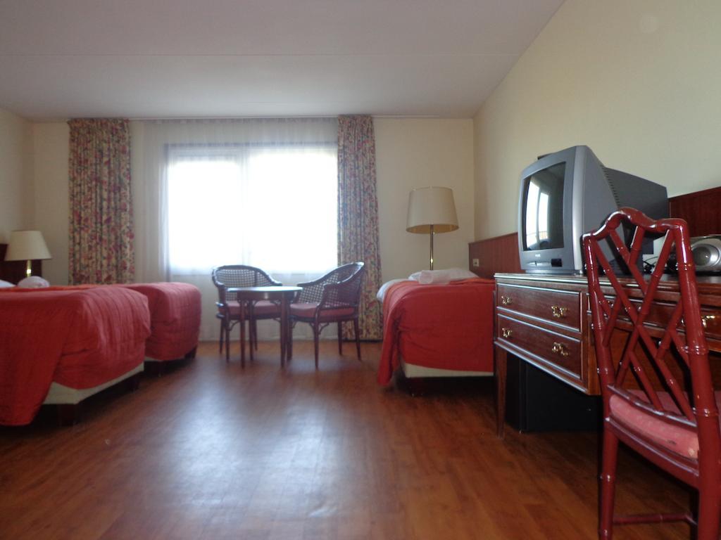 De Rijper Eilanden Hotel ภายนอก รูปภาพ